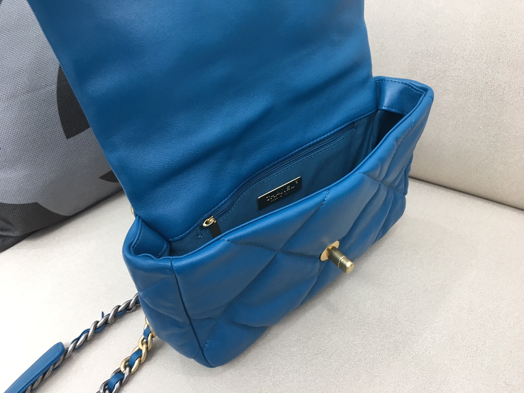 Lambskin 19 Handbag Flap Bag AS1160 Ocean Blue